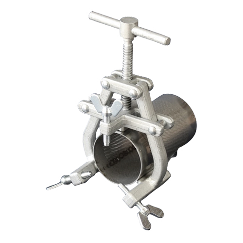 Pince d'alignement pour tuyau Nia-Chem Ltd.