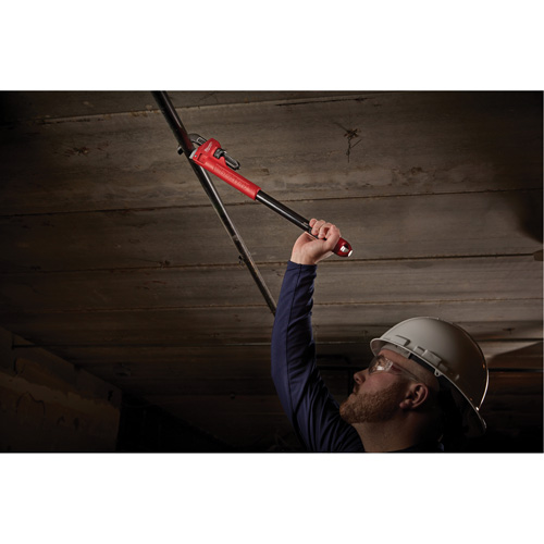 Cl&eacute; &agrave; tuyau adaptable Cheater, Cap des m&acirc;choires 2-1/2", Longueur 18"/24"/10", Fini Rev&ecirc;tement en poudre, Prise Ergonomique Nia-Chem Ltd.