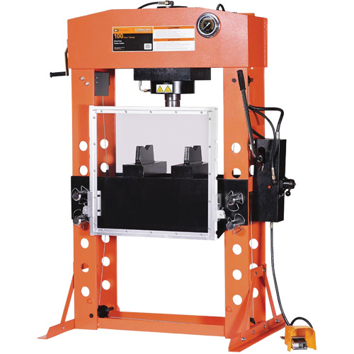Presses pour atelier &agrave; usage lourd, Capacit&eacute; 100 tonnes Nia-Chem Ltd.