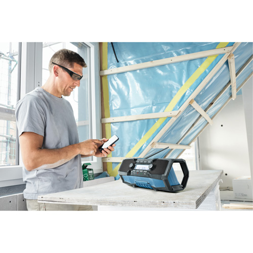 Compact Jobsite Radio with Bluetooth&reg; 5.0, Lithium-Ion, 18 V Nia-Chem Ltd.