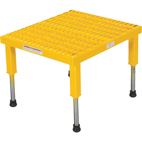 Plate-forme ajustable Step-Mate, 1 marche(s), 23-1/2" la x 19-9/16" lo x 16-1/2" h, Capacit&eacute; 500 lb Nia-Chem Ltd.