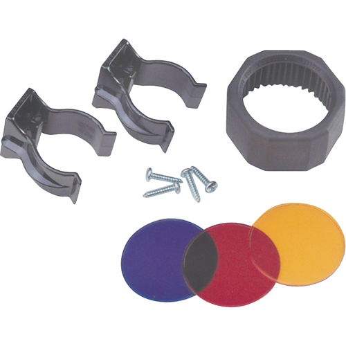 Ensembles d'accessoires pour lampes de poche &agrave; piles D Nia-Chem Ltd.