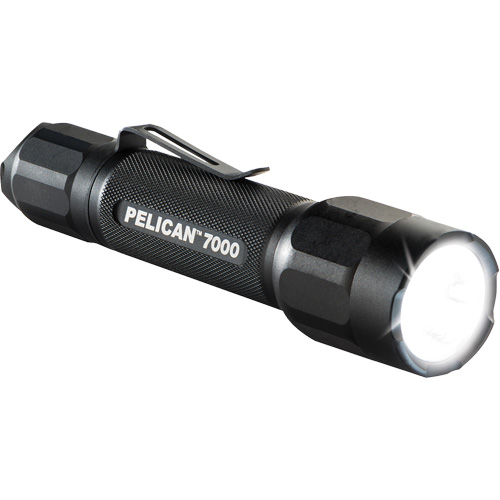Lampe de poche tactique de s&eacute;rie 7000, DEL, 774 lumens, Piles CR123 Nia-Chem Ltd.