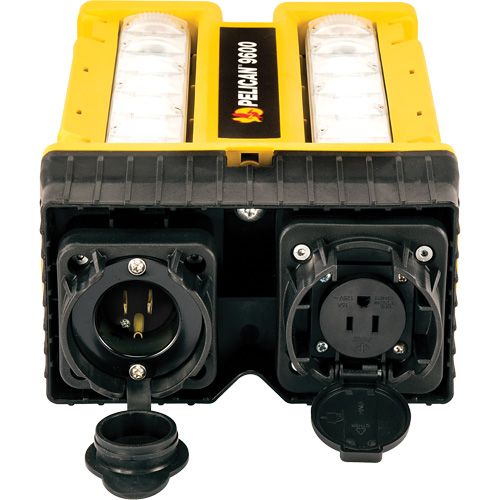 Syst&egrave;me avec t&ecirc;te d'&eacute;clairage modulaire et support, DEL, 24 W, 3000 lumens, Boîtier en Aluminium Nia-Chem Ltd.