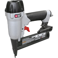 Ensemble d'agrafeuse &agrave; couronne &eacute;troite Nia-Chem Ltd.