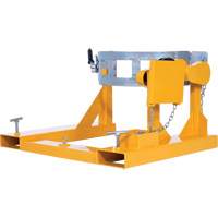 Porte-baril pour chariot &agrave; fourche, Pour 55 gal. US (45,8 gal imp&eacute;rial) Nia-Chem Ltd.