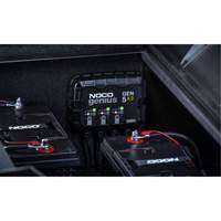Chargeur de batterie embarqu&eacute; &agrave; 3 sorties de 15 amp&egrave;res Gen5X3 Genius Nia-Chem Ltd.