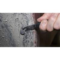 Double-Ended Clip Lifter Nia-Chem Ltd.