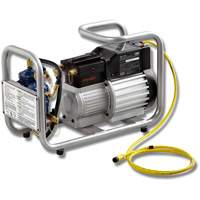 Aspirateur de r&eacute;frig&eacute;rant R134A et R1234YF avec collecteur Nia-Chem Ltd.