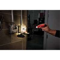 D&eacute;tecteur de tension avec DEL et testeur de prise DDFT, 50 V - 1000 V, Alerte Affichage & son Nia-Chem Ltd.