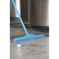 Double Blade Ultra Hygiene Squeegee, 20", Green Nia-Chem Ltd.