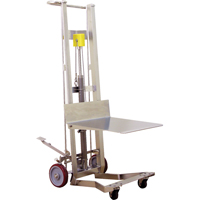 Gerbeur hydraulique &agrave; plateforme, M&eacute;canisme Pompe au pied, Capacit&eacute; de 750 lb, Levage max de 54" Nia-Chem Ltd.
