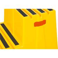 Escabeau industriel, 2 marches, 26" x 22-7/16" x Hauteur 19-11/16" Nia-Chem Ltd.