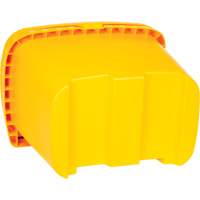 Salt & Sand Storage Bins, With Hasp, 21" x 27" x 26", 4.24 cu. ft., Yellow Nia-Chem Ltd.