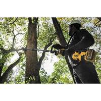 Accessoire universel de scie sur perche Nia-Chem Ltd.