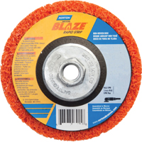 Disque &agrave; moyeu d&eacute;port&eacute; 4-1/2" non tiss&eacute; Blaze Rapid Strip, 4-1/2" dia., Grain Cors&eacute; Nia-Chem Ltd.