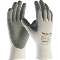 ATG MaxiFoam&reg; Premium Seamless Knit Gloves, Large, Nitrile Coating, 15 Gauge, Nylon Shell Nia-Chem Ltd.
