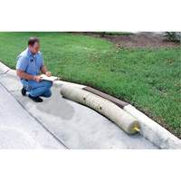Ultra-Gutter Guard, S&eacute;diment, 96" lo x 9" la Nia-Chem Ltd.