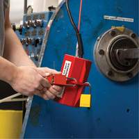 Velocity Plus Safety Lockout Padlock, Orange, Keyed Alike, Aluminum, 1-1/2" Width Nia-Chem Ltd.