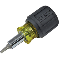 Tournevis multi embouts court a/pointe carr&eacute;e, 3-1/5" lo, Prise Coussin&eacute;e Nia-Chem Ltd.