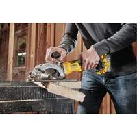 Scie circulaire avec moteur sans balai Atomic (outil seulement), 4-1/2", 20 V Nia-Chem Ltd.