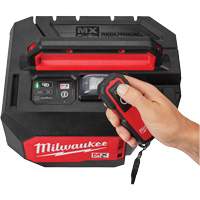 Vibrateur &agrave; b&eacute;ton MX Fuel Nia-Chem Ltd.