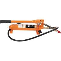 Assemblage de pompe et de tuyau Nia-Chem Ltd.