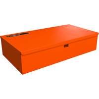 RAILWORKS Top Shelf Lockable Flat Workstation Nia-Chem Ltd.