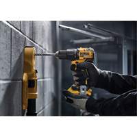 Perfomarteau sans fil et sans balai (outil uniquement), Mandrin 1/2", 20 V Nia-Chem Ltd.