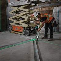 Laser vert &agrave; plusieurs 12Vmax CXT, outil seulement Nia-Chem Ltd.