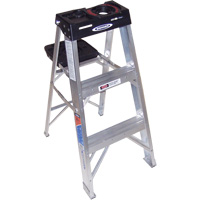 Step Ladder, 3', Aluminum, 300 lbs. Capacity, Type 1A VD557 | Nia-Chem Ltd.